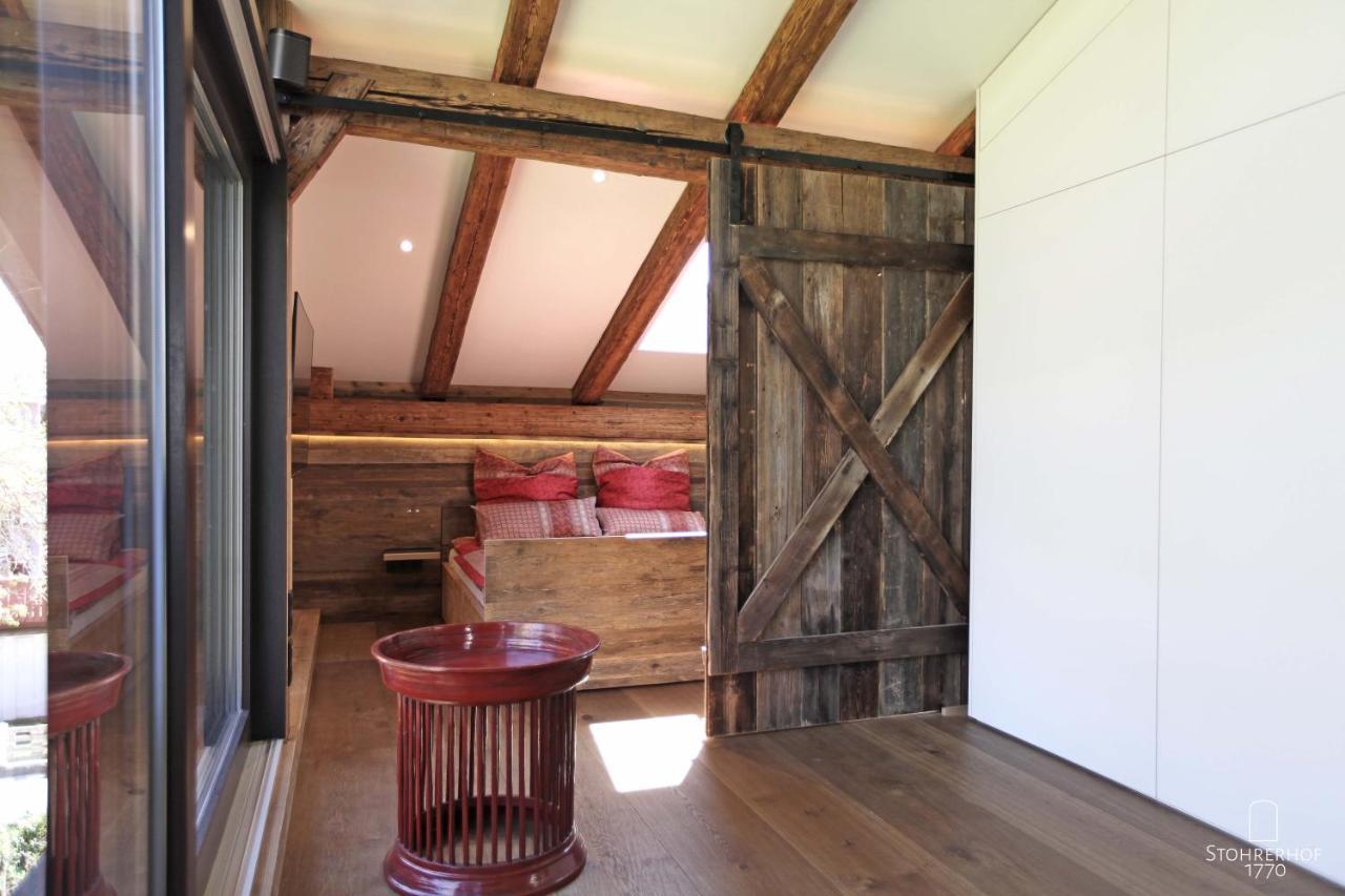 5 Sterne Penthouse-Loft Gut Stohrerhof Bis 4 Personen Dießen am Ammersee מראה חיצוני תמונה