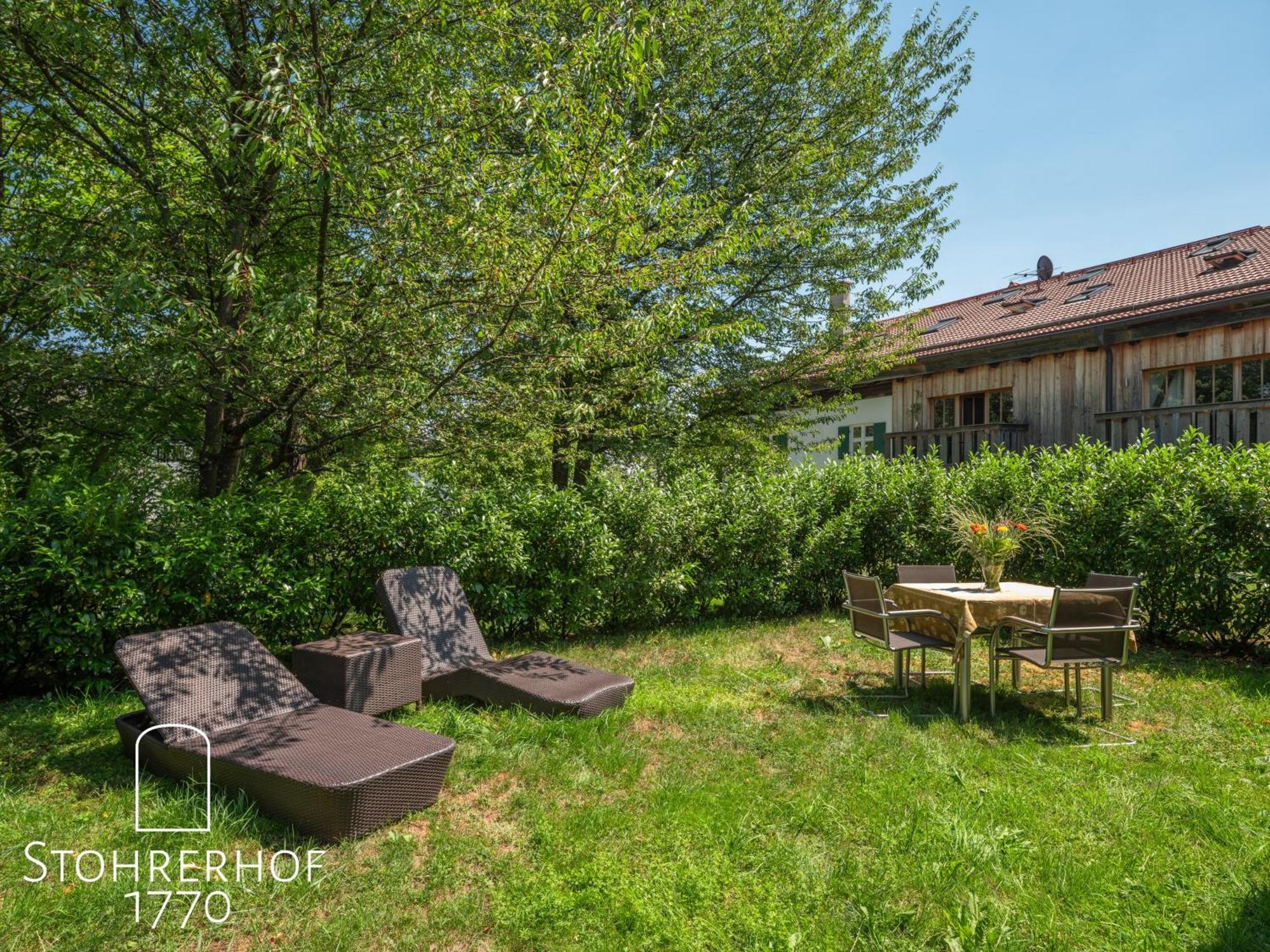 5 Sterne Penthouse-Loft Gut Stohrerhof Bis 4 Personen Dießen am Ammersee מראה חיצוני תמונה